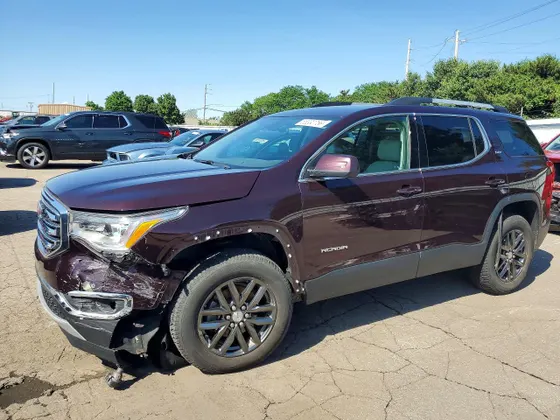 2017 GMC Acadia SLT