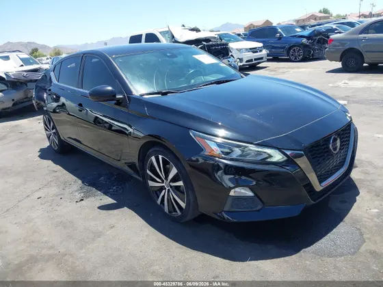 2020 Nissan Altima 2.5 SR