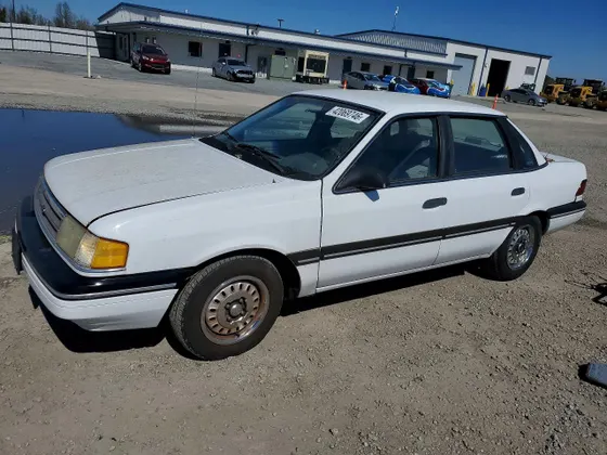 1991 Ford Tempo