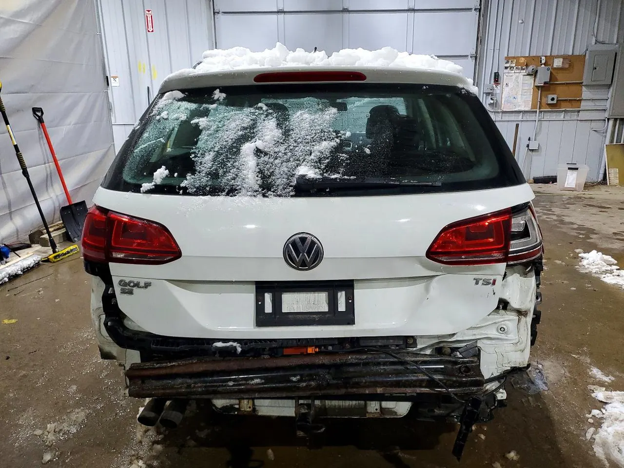 2016 Volkswagen Golf SportWagen TSI S