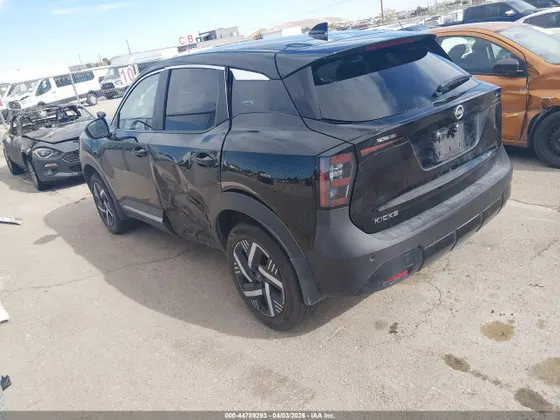 2025 Nissan Kicks SV
