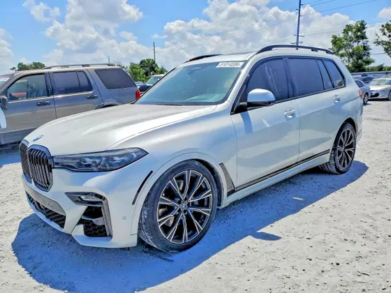 2019 BMW X7 xDrive50i