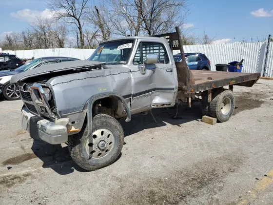1992 Dodge D250 & W250 W200