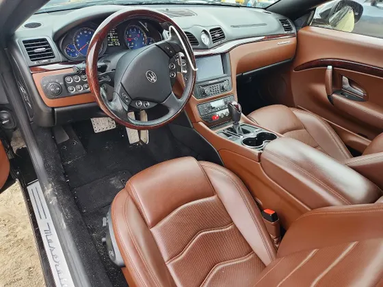 2014 Maserati GranTurismo Convertible GRAN TOURISMO