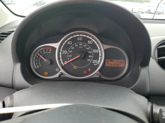 2013 Mazda Mazda2 Sport