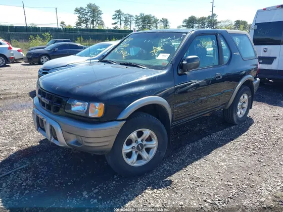 2002 Isuzu Amigo S 3.2L V6 HARD TOP/S 3.2L V6 SOFT TOP