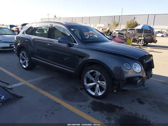 2019 Bentley Bentayga V8