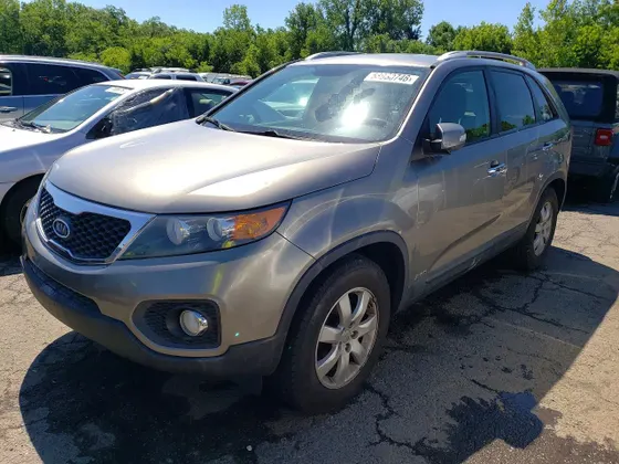2012 Kia Sorento LX