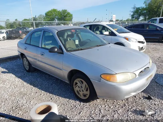 2002 Ford Escort Fleet Standard