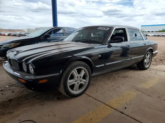 1999 Jaguar XJ XJR