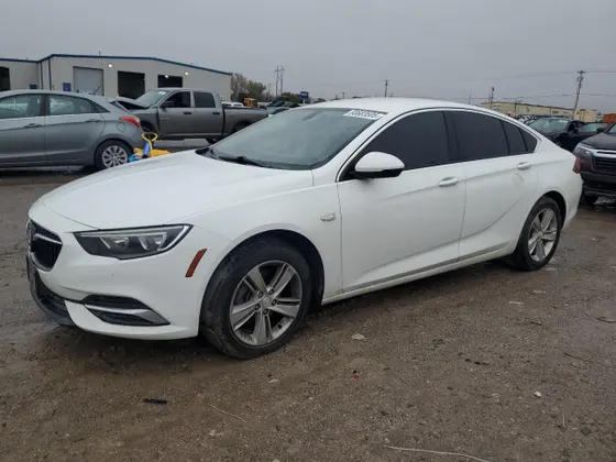 2018 Buick Regal Sportback Preferred