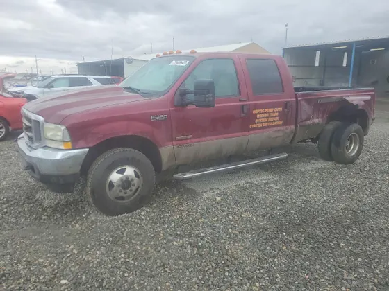 2004 Ford Super Duty F-350 DRW XL