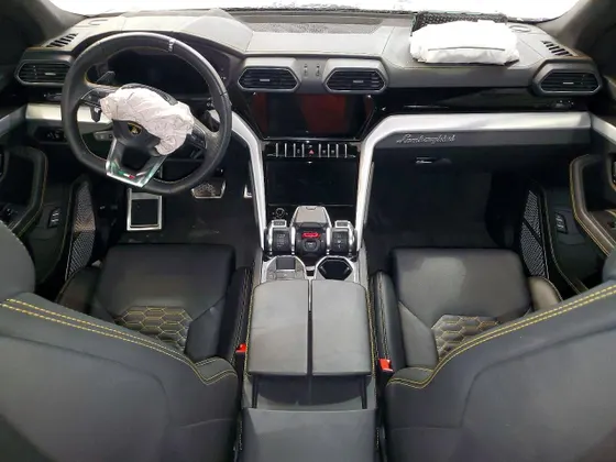 2021 Lamborghini Urus