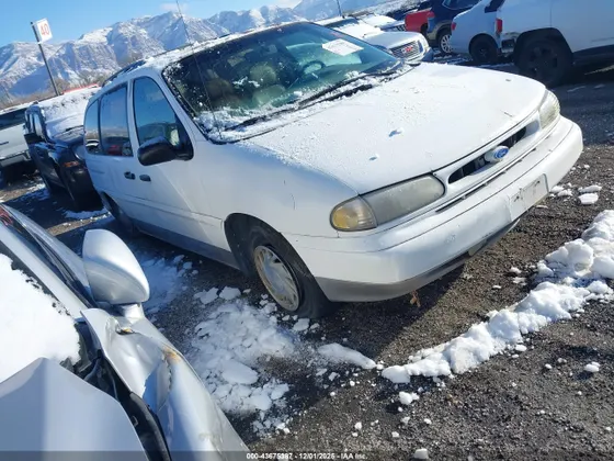 1996 Ford Windstar GL