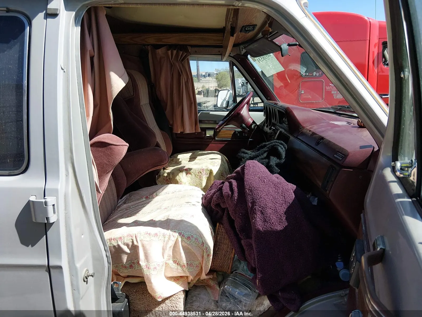 1990 Dodge Ram Van B250
