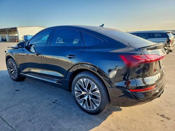 2024 Audi Q8 e-tron Sportback S line Premium Plus
