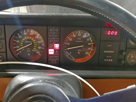 1985 Ferrari MONDIAL CABRIOLET
