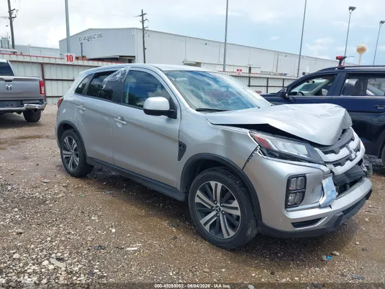 2025 Mitsubishi Outlander Sport S