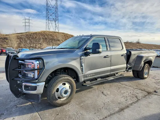 2026 Ford Super Duty F-350 DRW XL