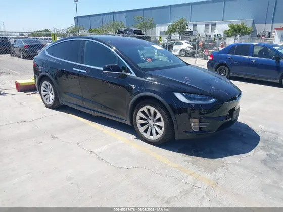 2018 Tesla Model X 75D