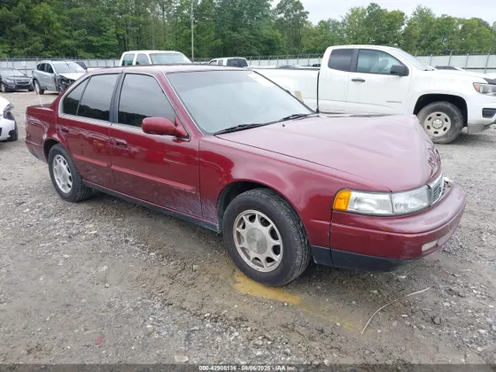 1992 Nissan Maxima GXE