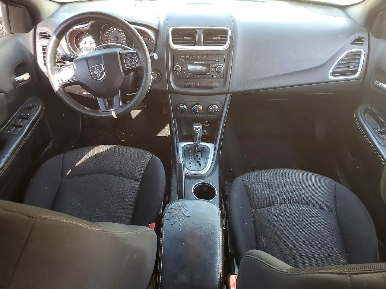 2013 Dodge Avenger SE