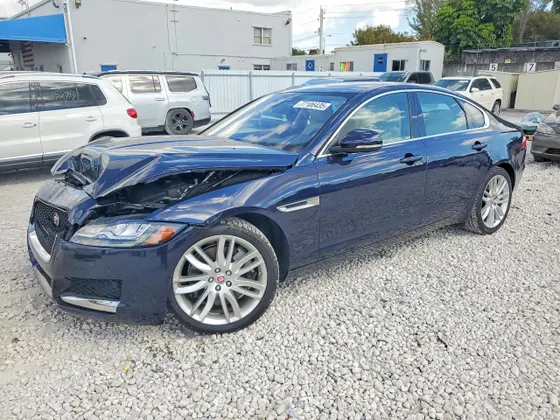 2018 Jaguar XF