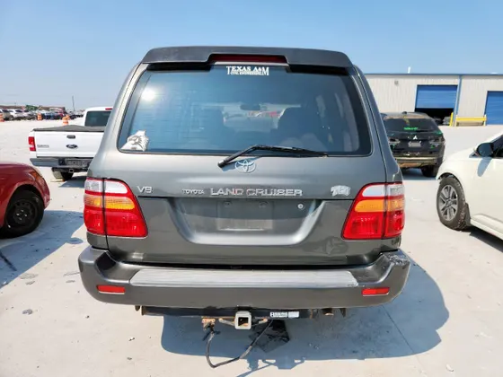 2002 Toyota Land Cruiser