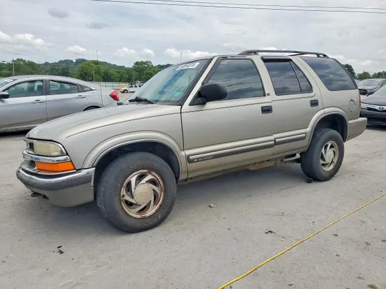 2000 Chevrolet Blazer LT