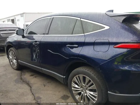 2021 Toyota Venza XLE