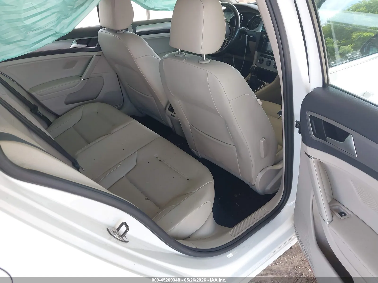 2015 Volkswagen Golf SportWagen TDI S