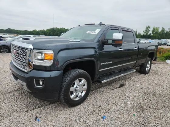2018 GMC Sierra 3500HD Denali