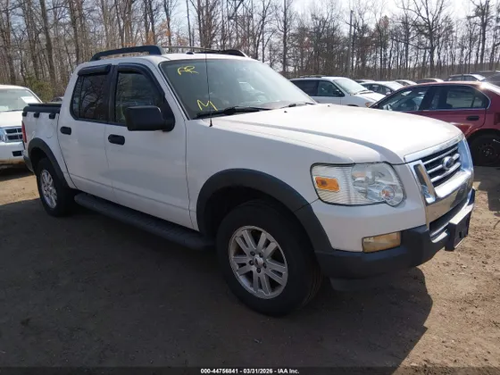 2010 Ford Explorer Sport Trac XLT