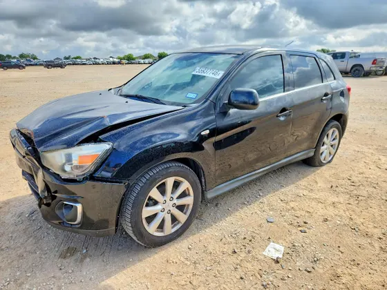 2014 Mitsubishi Outlander Sport SE