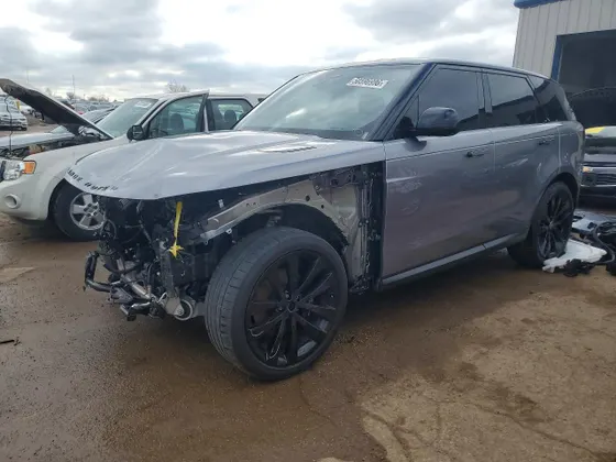 2025 Land Rover Range Rover Sport SE