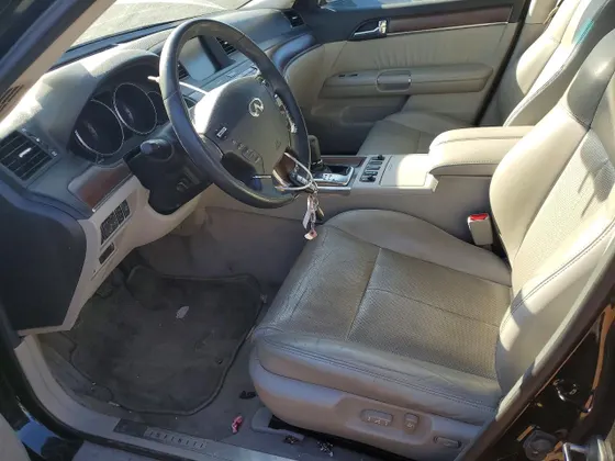 2010 INFINITI M35