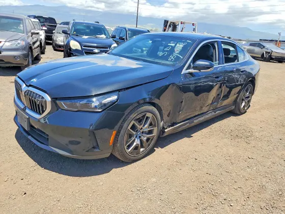 2025 BMW i5 eDrive40
