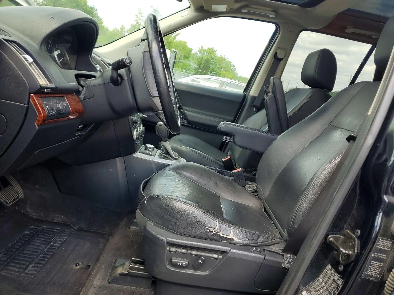 2008 Land Rover LR2 SE