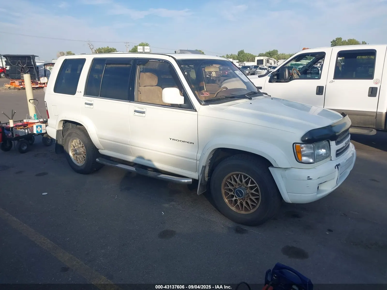2000 Isuzu Trooper S