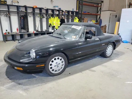 1991 Alfa Romeo Spider VELOCE