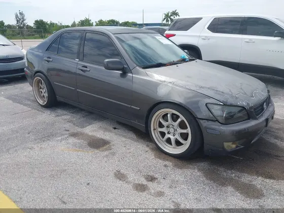2004 Lexus IS 300