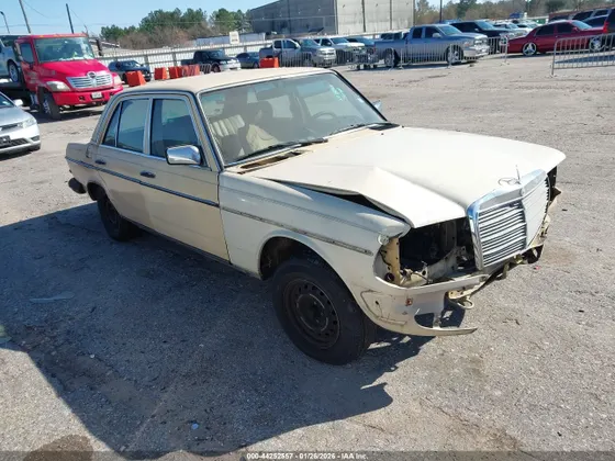1983 Mercedes-Benz 240 Series 240D
