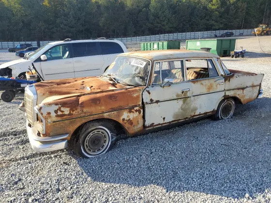 1960 Mercedes-Benz 220 220 S