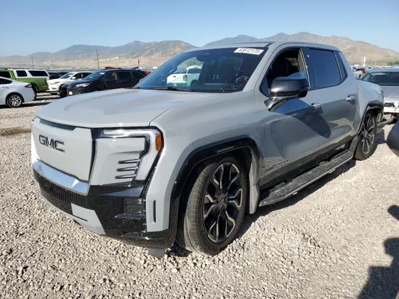 2024 GMC Sierra EV Denali Edition 1