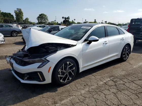 2025 Kia K5 EX