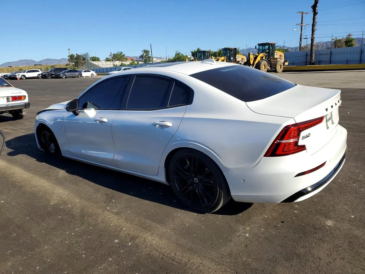 2024 Volvo S60 Recharge Plug-In Hybrid Ultimate Black Edition