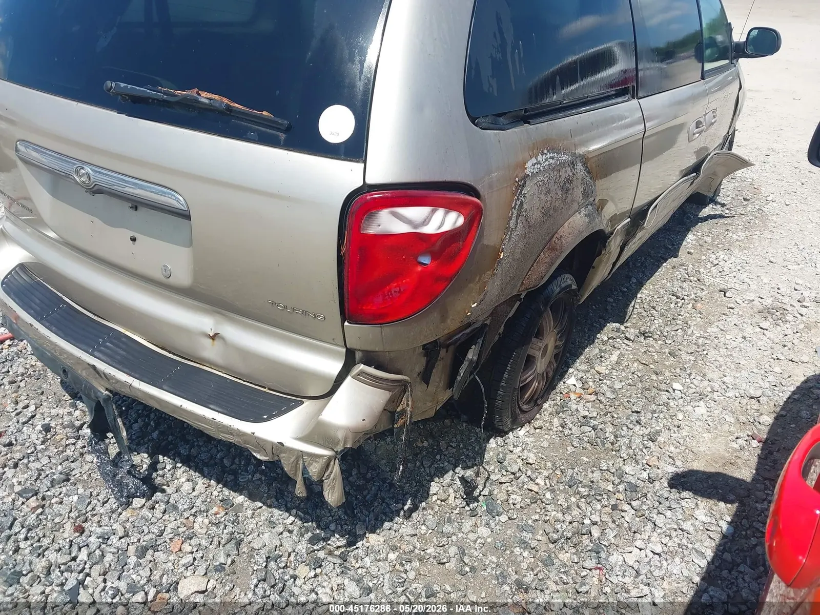 2005 Chrysler Town & Country Touring