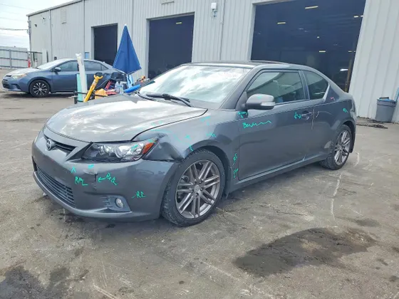 2012 Scion tC