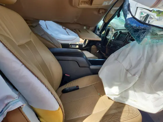 2011 Ford Super Duty F-350 DRW XLT