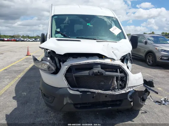 2024 Ford Transit Wagon XL